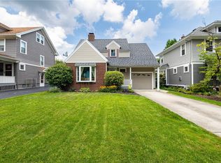 202 Colebourne Rd, Rochester, NY 14609