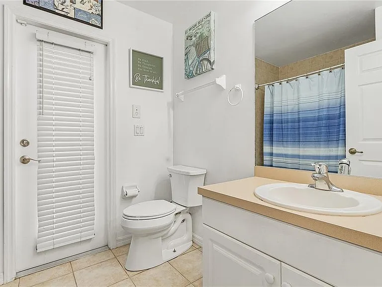 810 SW 10th Pl — Photo 15