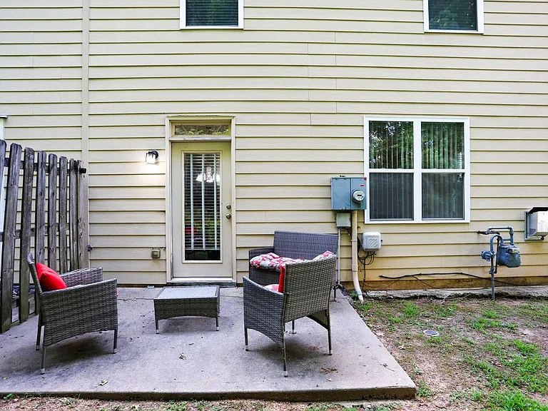 7116 Blairs View Ct — Photo 41
