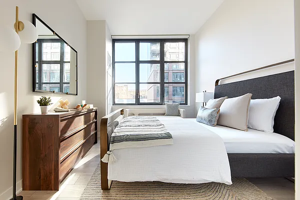 Rented by Douglas Elliman | media 23