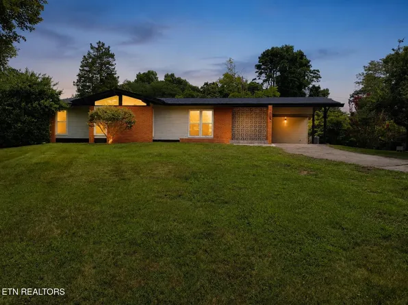 125 Liscom Dr, Maryville, TN 37804