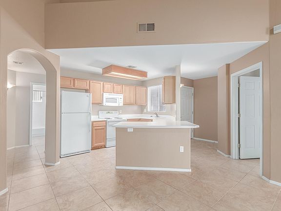2nd image of 10403 N 52nd St #212