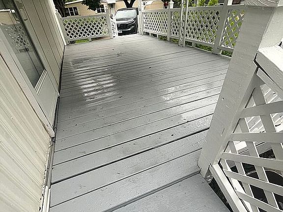 3rd image of 306 Greenview Rd