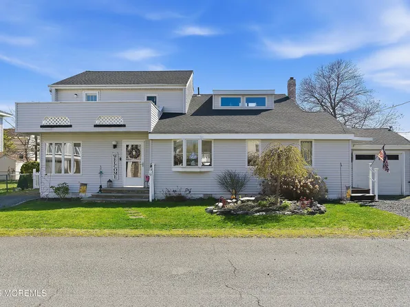 110 Dollmore Avenue, Waretown, NJ 08758