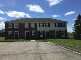 398 Windsor Park Dr, Dayton, OH 45459