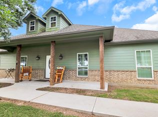 4548 Peters San Felipe Rd, Sealy, TX 77474