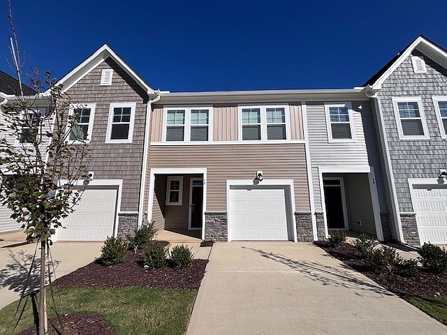 Welcome to 78 Blossom Field Way!