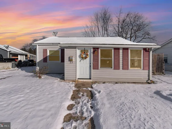 1003 Fuselage Ave, Middle River, MD 21220