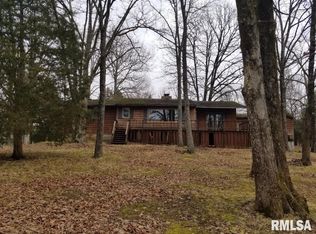 115 Water Front Dr, Creal Springs, IL 62922