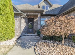 303 SW Black Hawk Rd, Bentonville, AR 72712