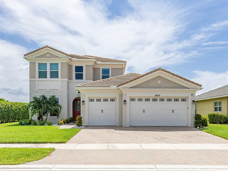 5850 Whippoorwill Cir — Photo 2