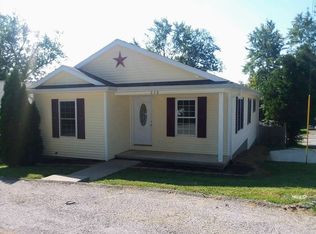 238 19th St, Bedford, IN 47421