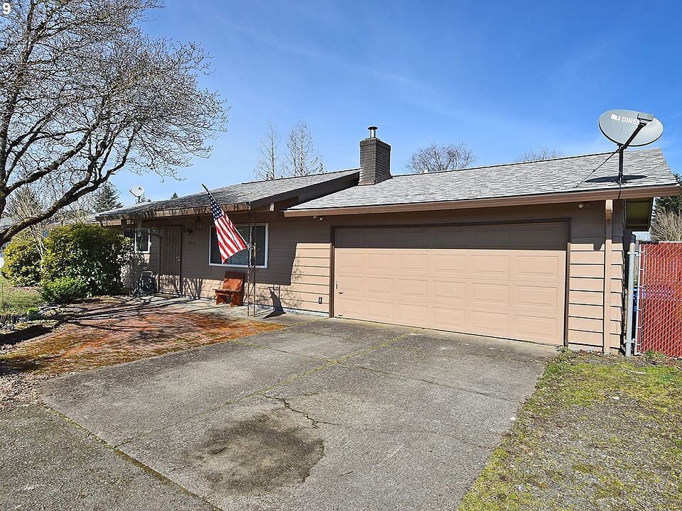 1st image of 9216 NE 95th St