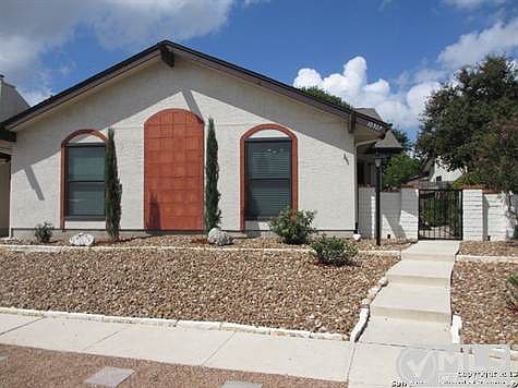 2nd image of 10307 Grand Cir