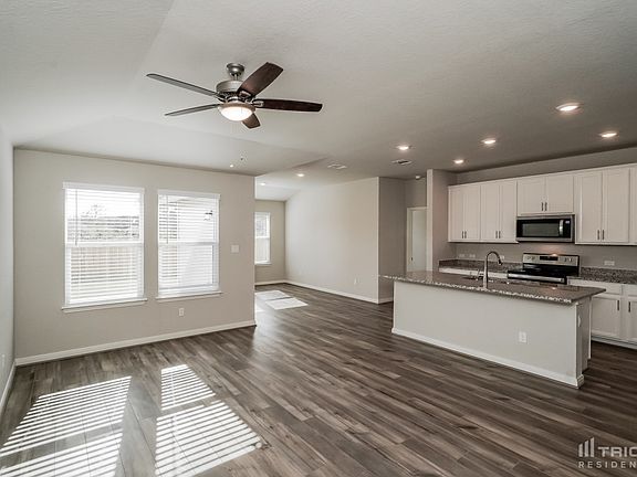 4th image of 5527 Shasta Pl