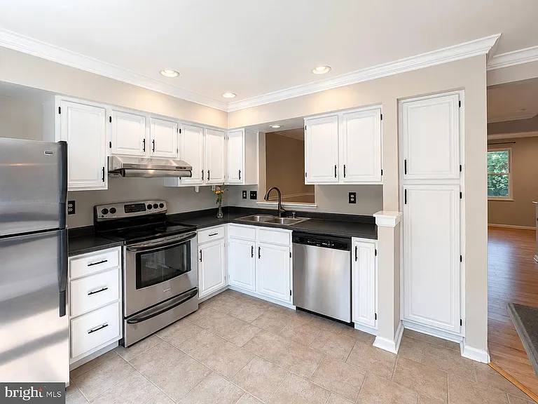 106 Fleece Flower Dr — Photo 4