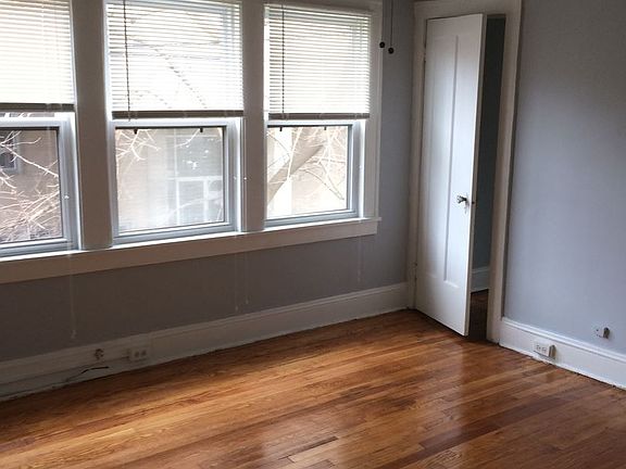 5th image of 3436 Superior Park Dr APT 20