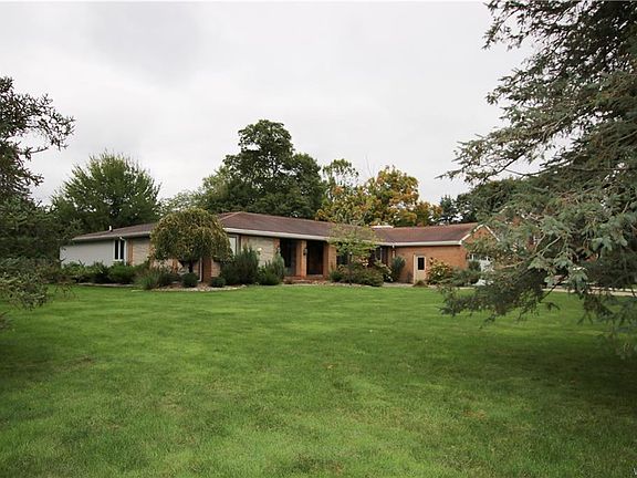 2nd image of 4460 Darcy Ln