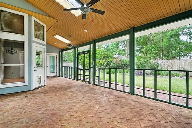 1306 Woodmere Dr — Photo 27