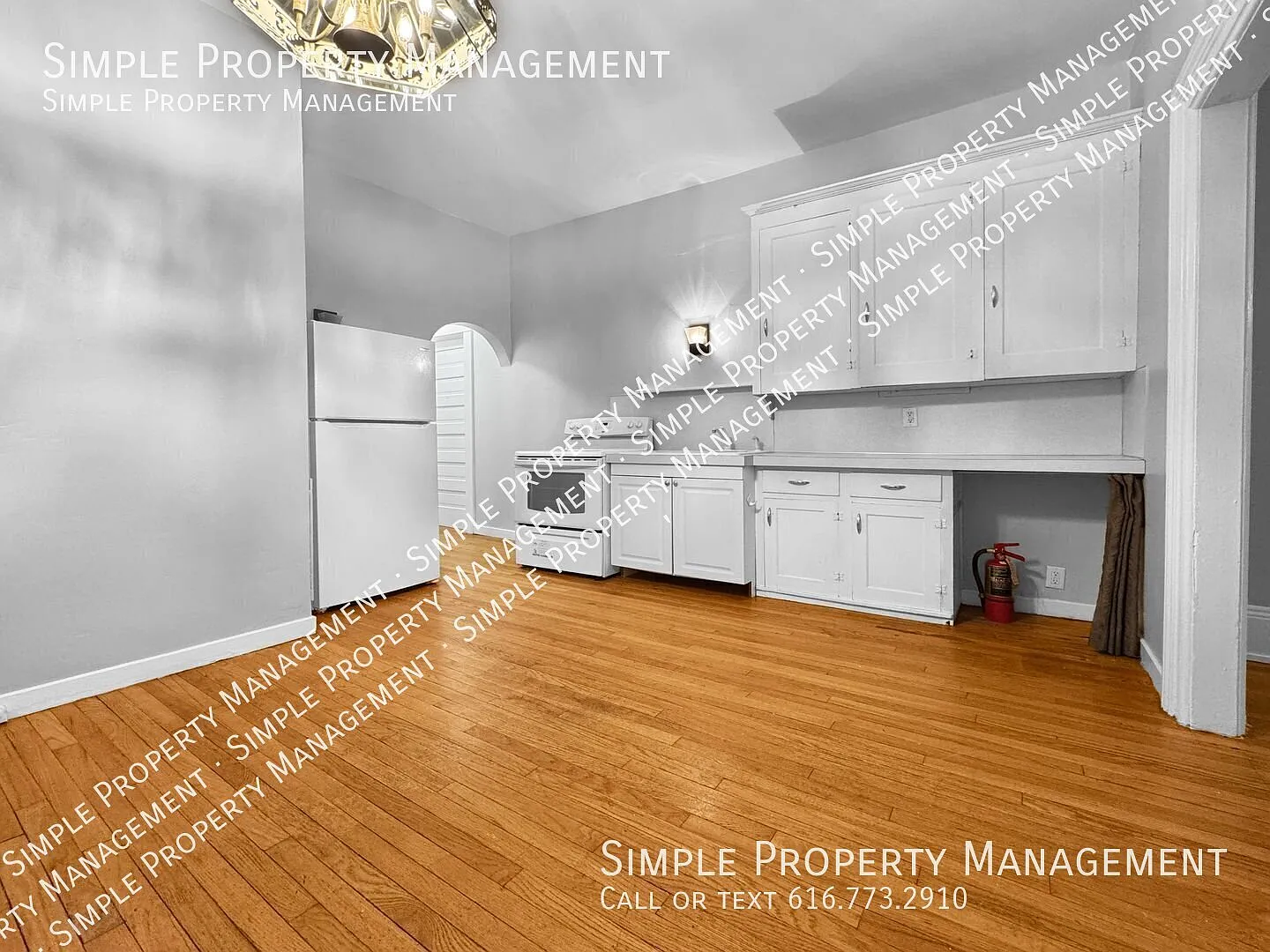 Available now: 1-bedroom, 1-bathroom at 331 Crescent St. NE #1 — Photo 1