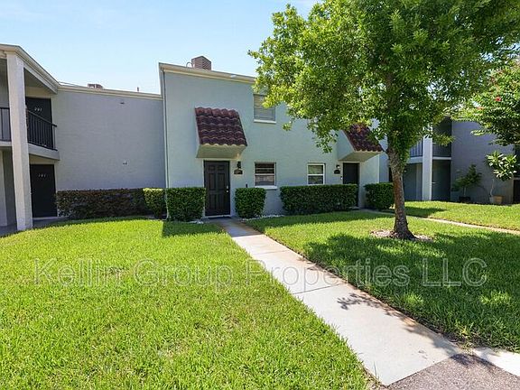 4th image of 2862 Somerset Park Dr