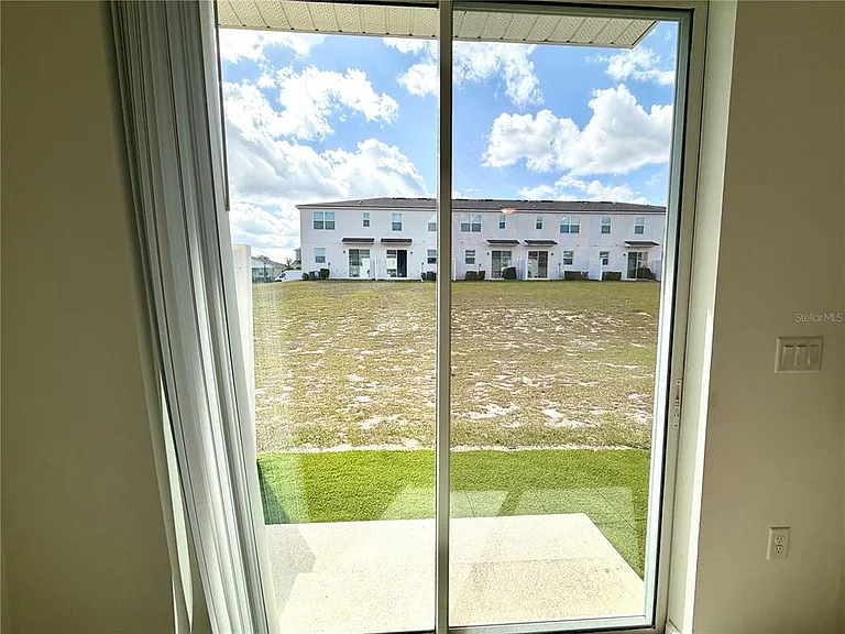 1106 Seaside Mist Trl — Photo 26