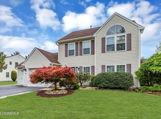 19 Grand Teton Avenue, Howell, NJ 07731