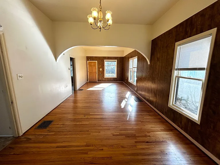 4053 SE Boise St — Photo 5