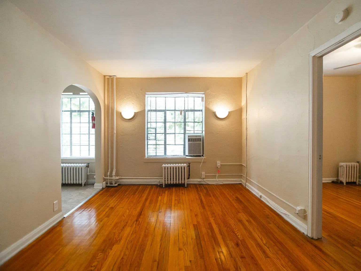The Traymore — Photo 2