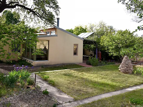 1303 Morelia St, Santa Fe, NM 87505