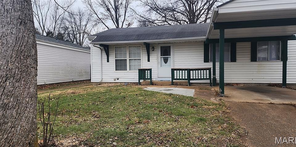 1st image of 53 Cedar Field Dr