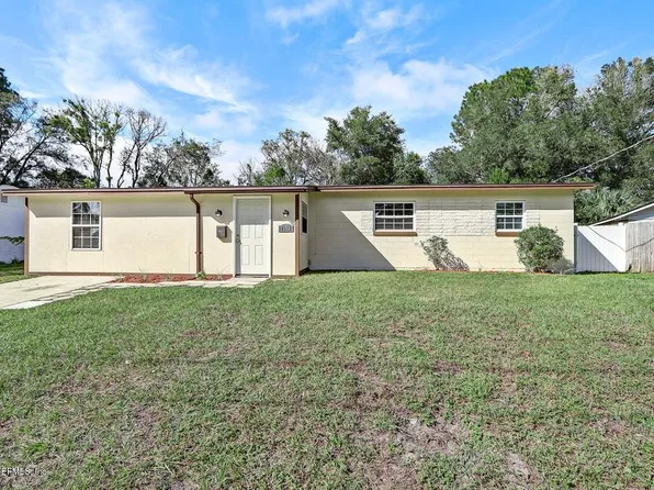 7519 Wycombe Dr N, Jacksonville, FL 32277