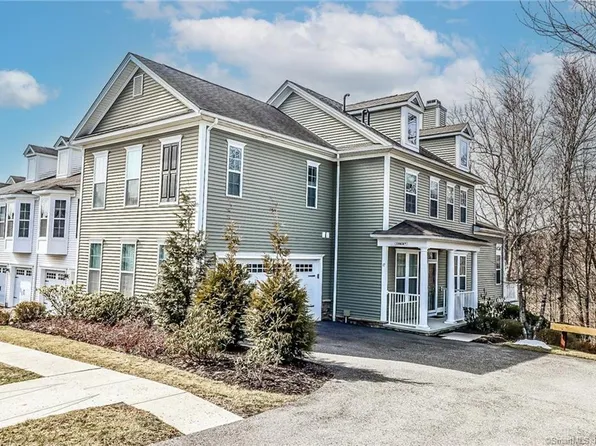 17 Rivington Way #17, Danbury, CT 06810