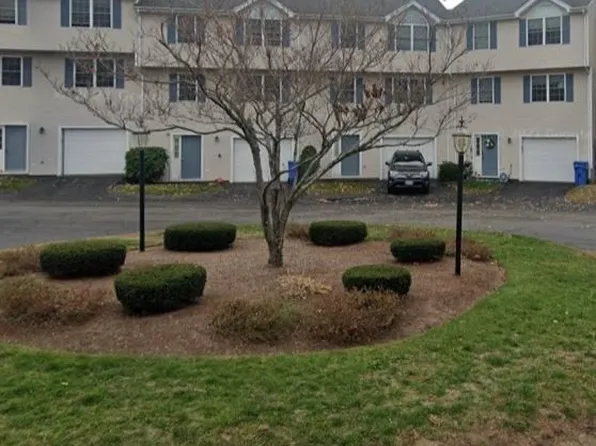 985 Trapelo Rd Unit 6, Waltham, MA 02452