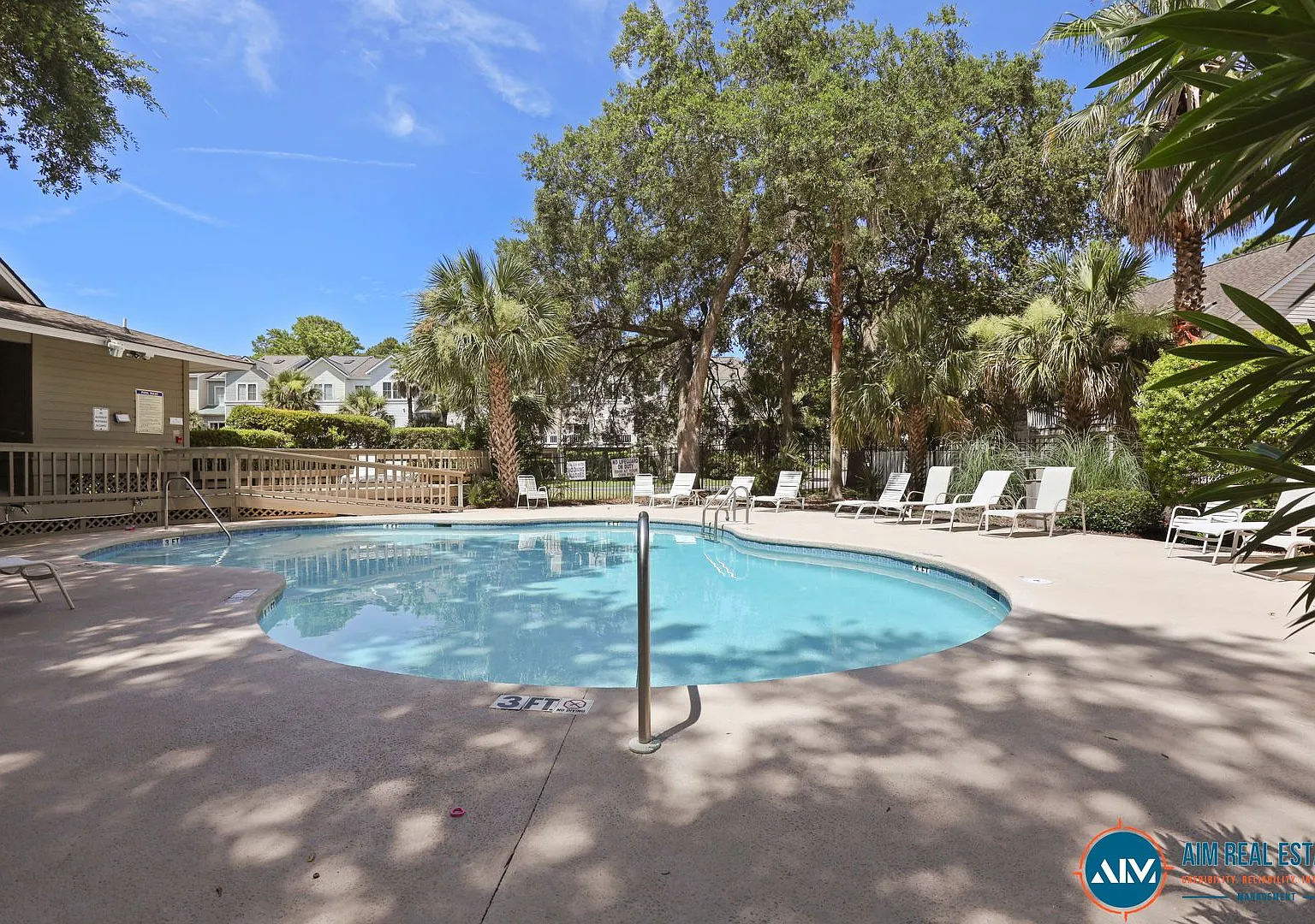 Wyndemere at Yacht Cove Newly Renovated 2BR/2.5BA Condo, Mid-Island Location! — Photo 3