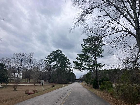 5th image of 190 Dana Rd