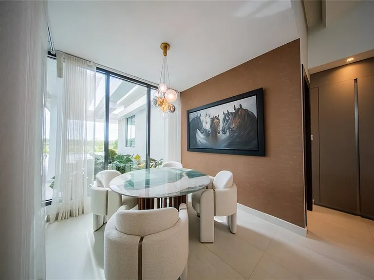 1 Corredor Miralago #908 — Photo 25