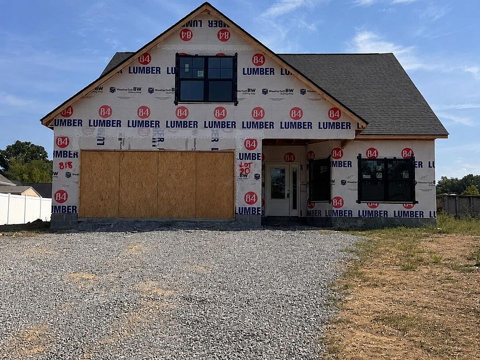 1st image of 818 Greenhead Ln