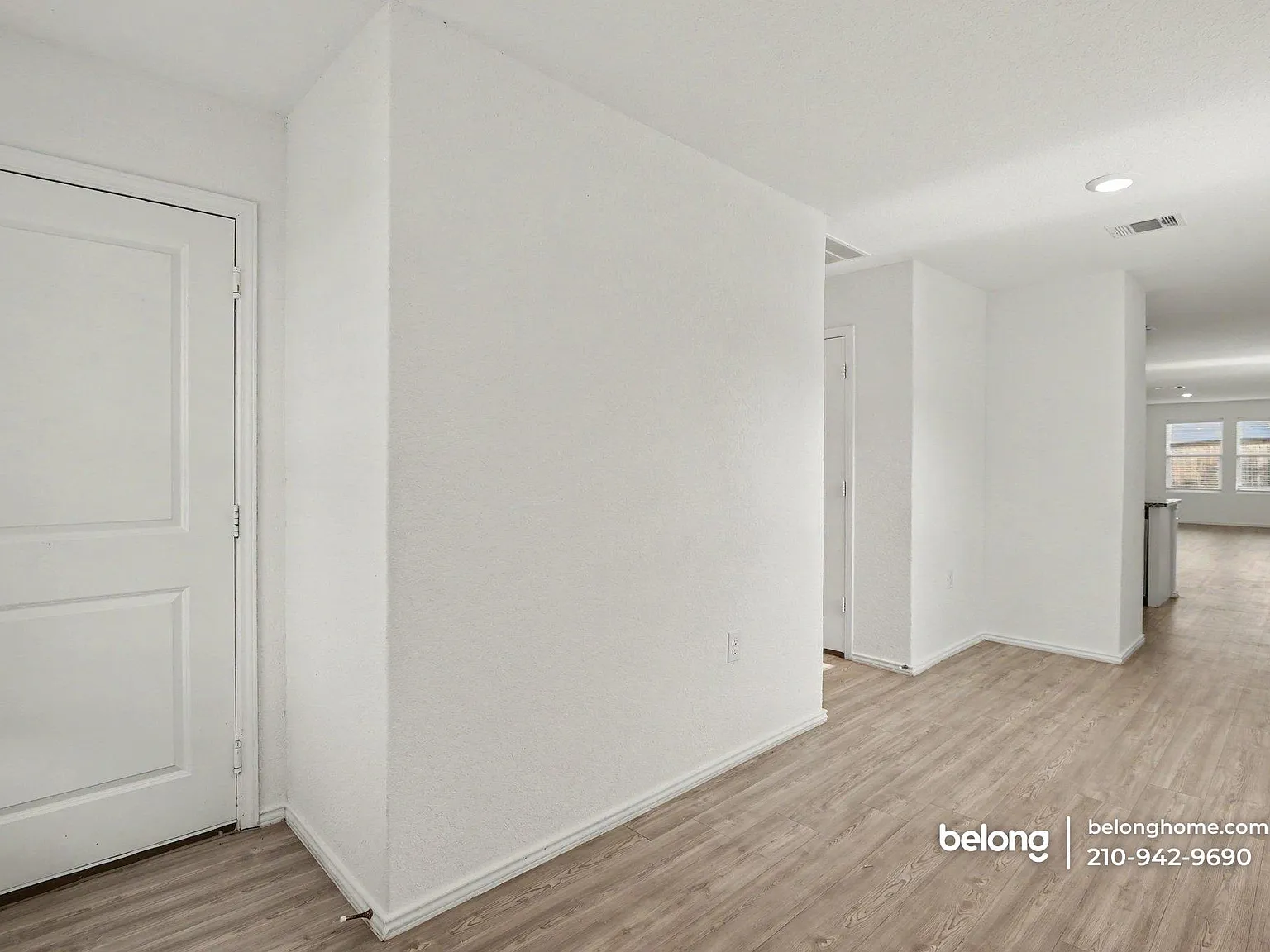 4 bed, 2.0 bath, 1627 sqft, $1,725 — Photo 3
