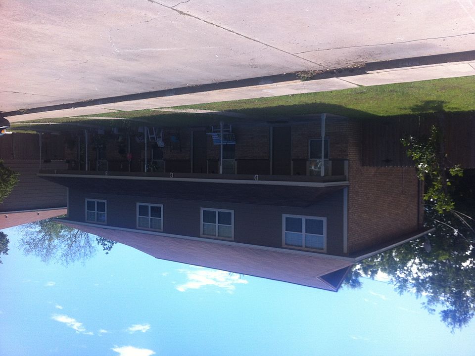 1st image of 312 Manuel Dr #A-d