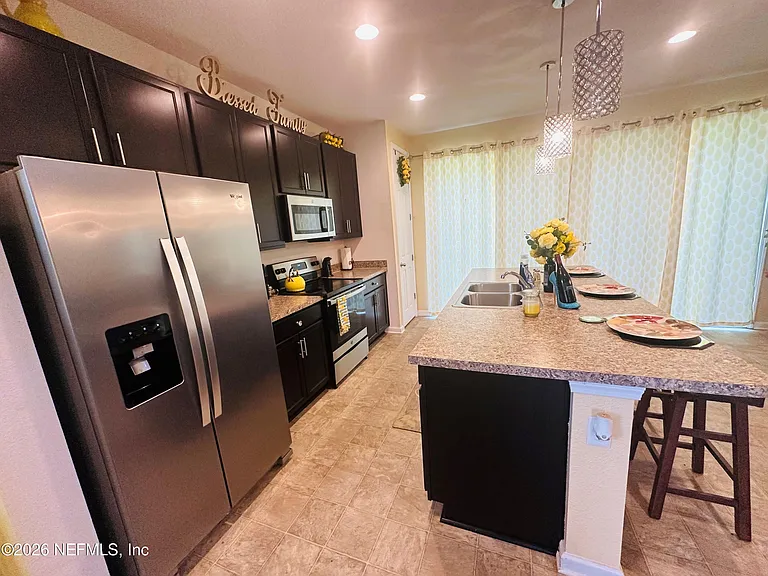 12573 Green Meadow Dr — Photo 17