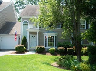 6 Hickory Hl, West Springfield, MA 01089