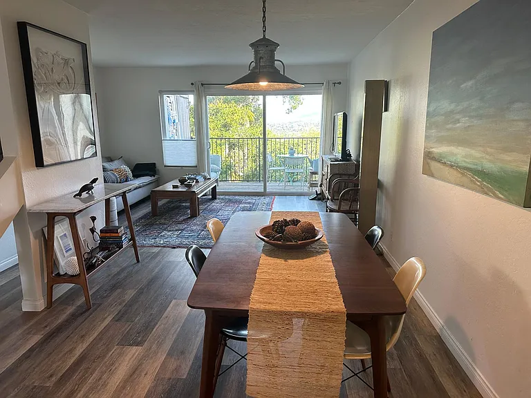 988 Miramonte Dr #7 — Photo 15