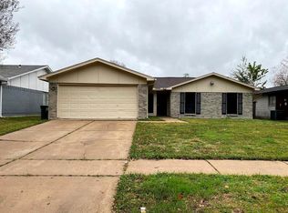 5518 Irish Hill Dr, Houston, TX 77053