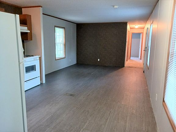 3rd image of 805 Valley Ho Dr #805