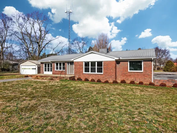 8 Prospect Rd, Fayetteville, TN 37334