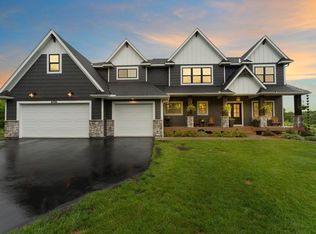 8750 Vernon St, Rockford, MN 55373