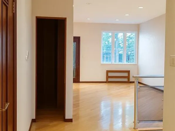 2240 East 26th Street image 10 of 20