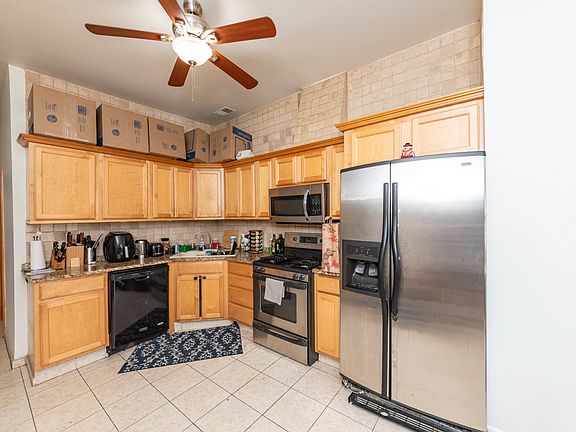 4th image of 1707 N Fairfield Ave #1
