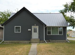 602 N Jackson St, Aberdeen, SD 57401